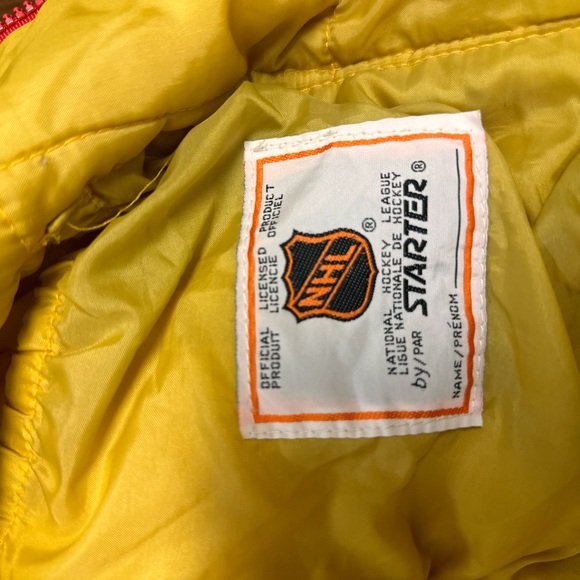 Vintage Calgary Flames NHL Starter Hoodie Jacket Size Large - Picture 8 of 9